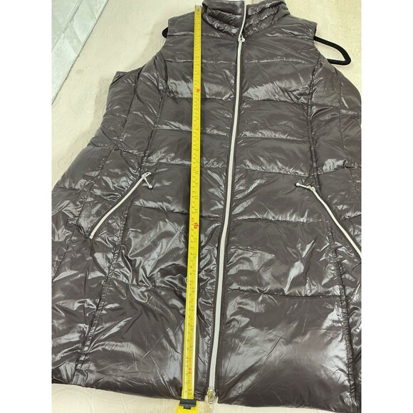 Long Quilted Vest in Charcoal - Picture 5 of 5